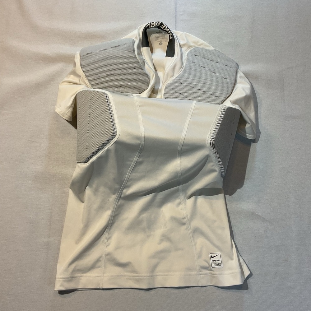 Nike Pro Hyperstrong 4-Pad Football Top Undershirt, Size XL Fitted Sport Wicking